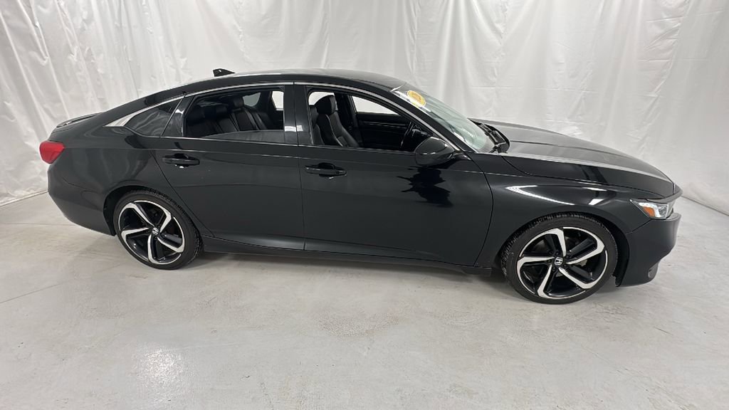Used 2020 Honda Accord Sport image 2