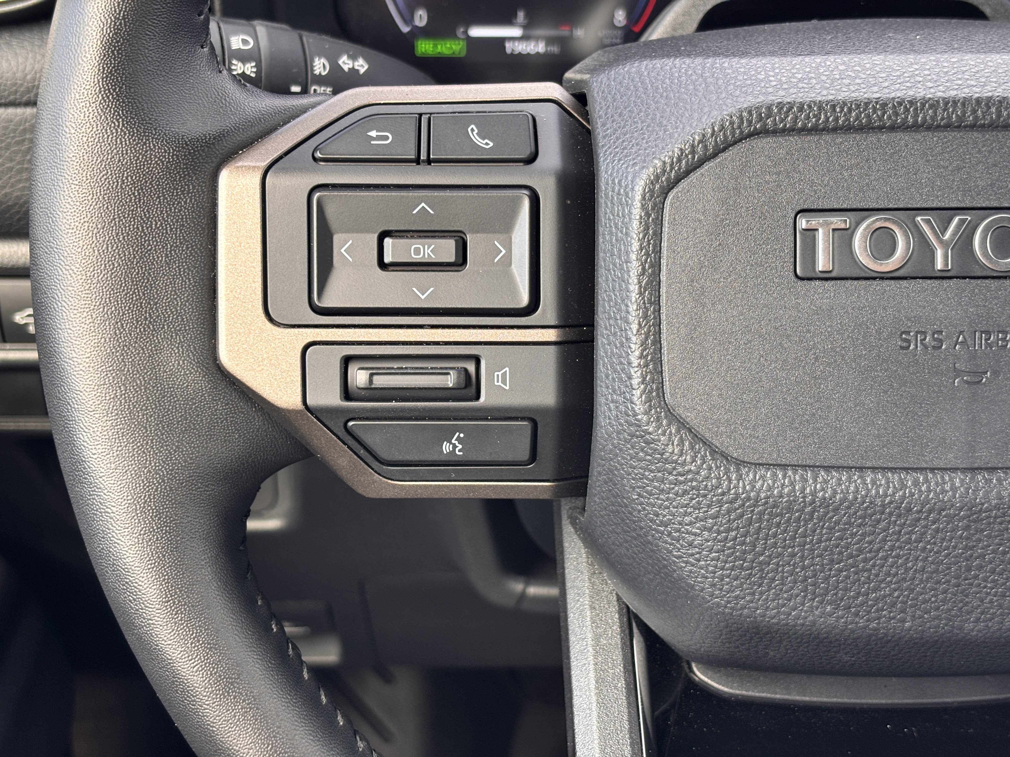 Used 2026 Toyota Land Cruiser w/ Premium Package AWD/4WD image 30