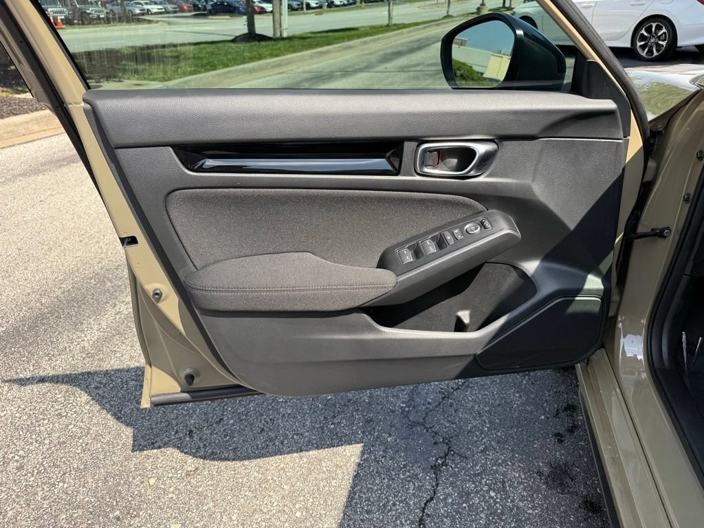 Used 2026 Honda Civic Sport image 17