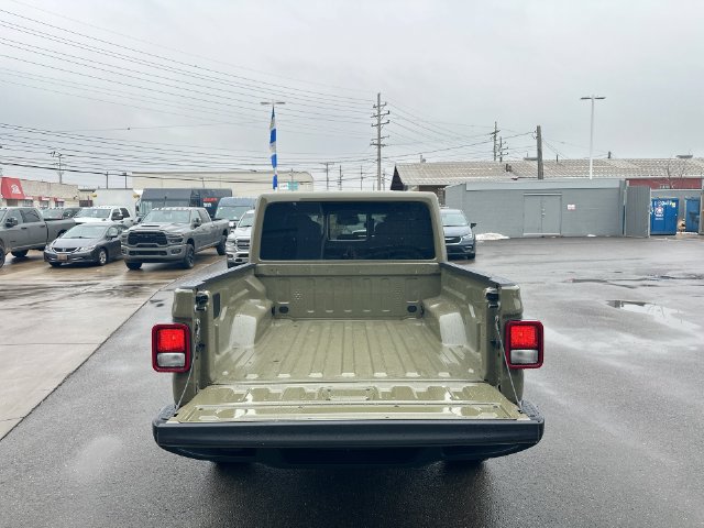 New 2026 Jeep Gladiator Sport AWD/4WD image 25