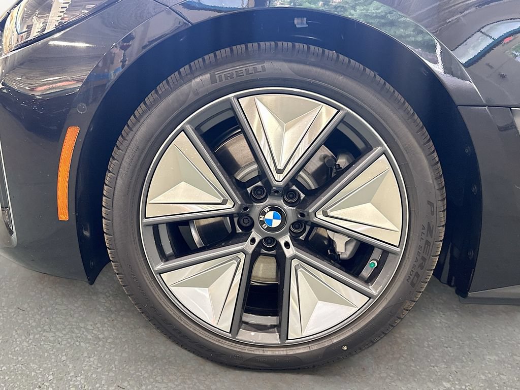 New 2026 BMW i4 xDrive40i w/ Premium Package AWD/4WD image 33