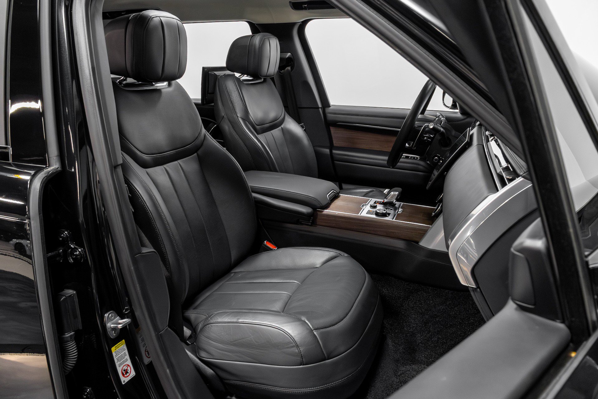 Used 2023 Land Rover Range Rover Long Wheelbase Autobiography image 72