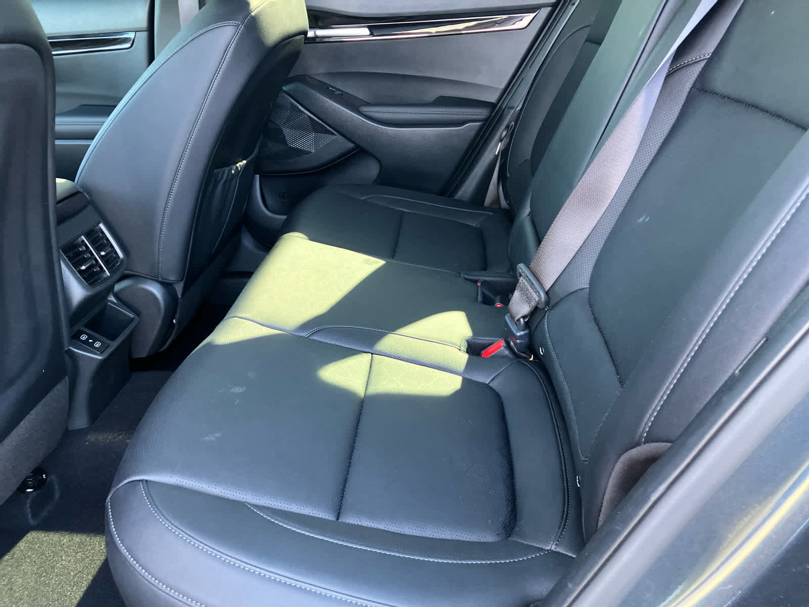 Used 2025 Kia Seltos EX AWD/4WD image 8