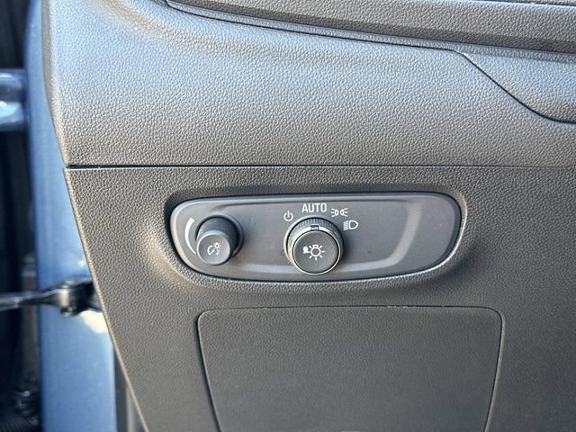 Used 2024 Buick Encore GX Preferred FWD image 23