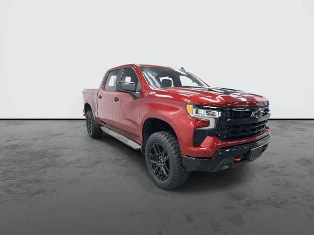 Used 2023 Chevrolet Silverado 1500 LT Trail Boss w/ LPO, Dark Essentials Package AWD/4WD image 6