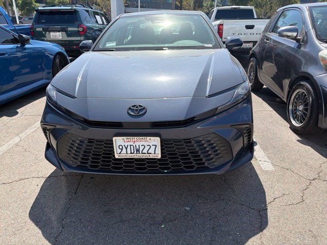 Used 2026 Toyota Camry SE w/ Multimedia Upgrade Package FWD image 2