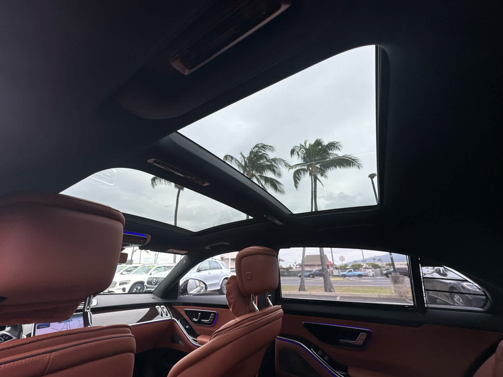 Used 2023 Mercedes-Benz S 580e 4MATIC Sedan image 18