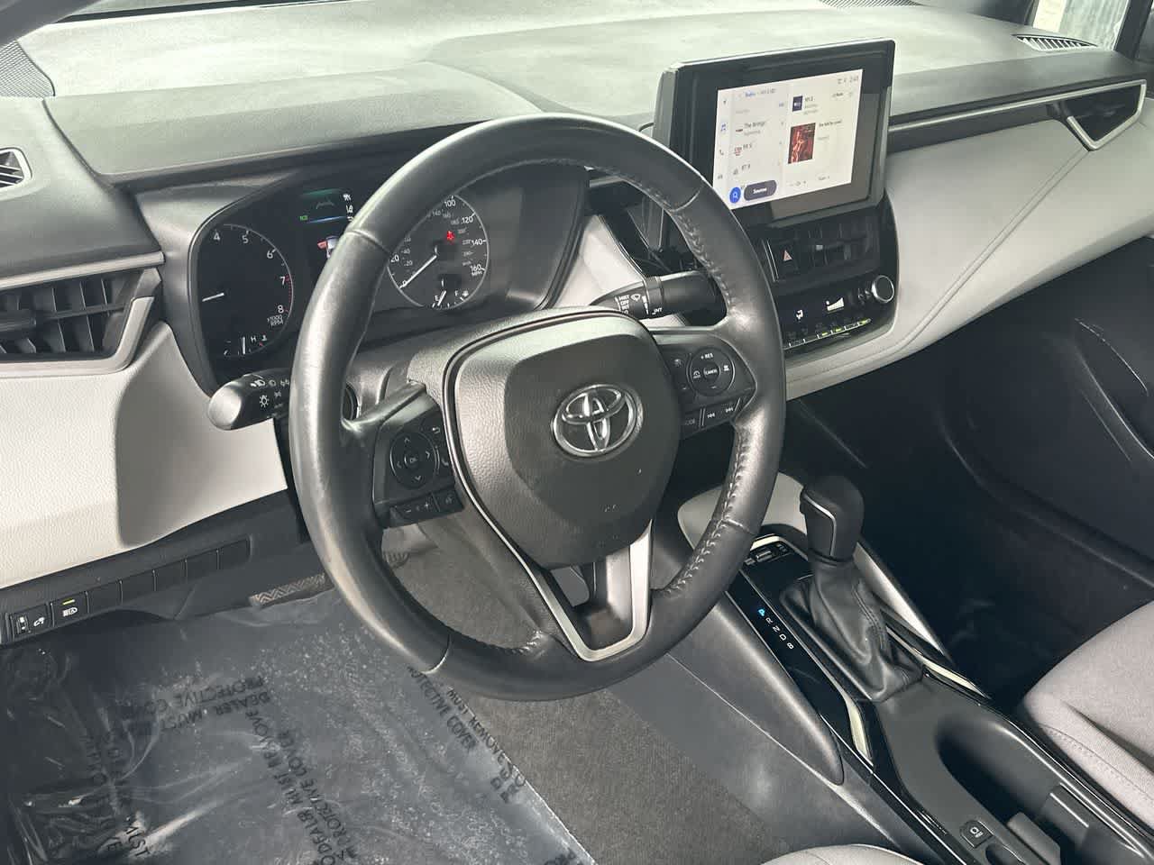 Used 2024 Toyota Corolla SE FWD image 13