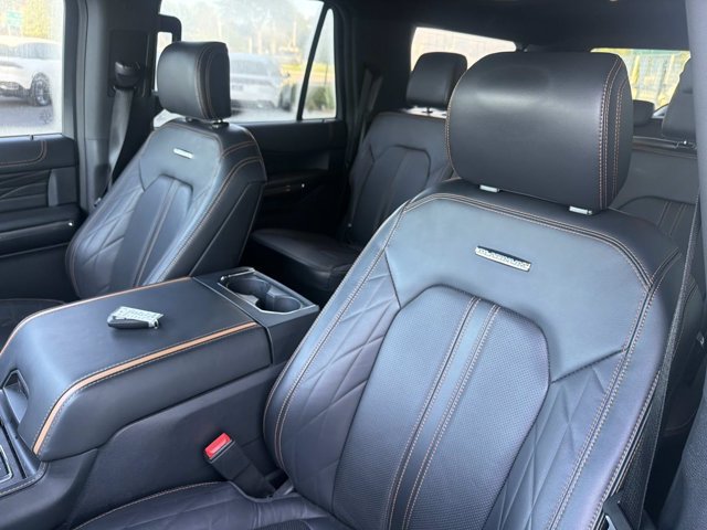 Used 2023 Ford Expedition Max Platinum AWD/4WD image 13