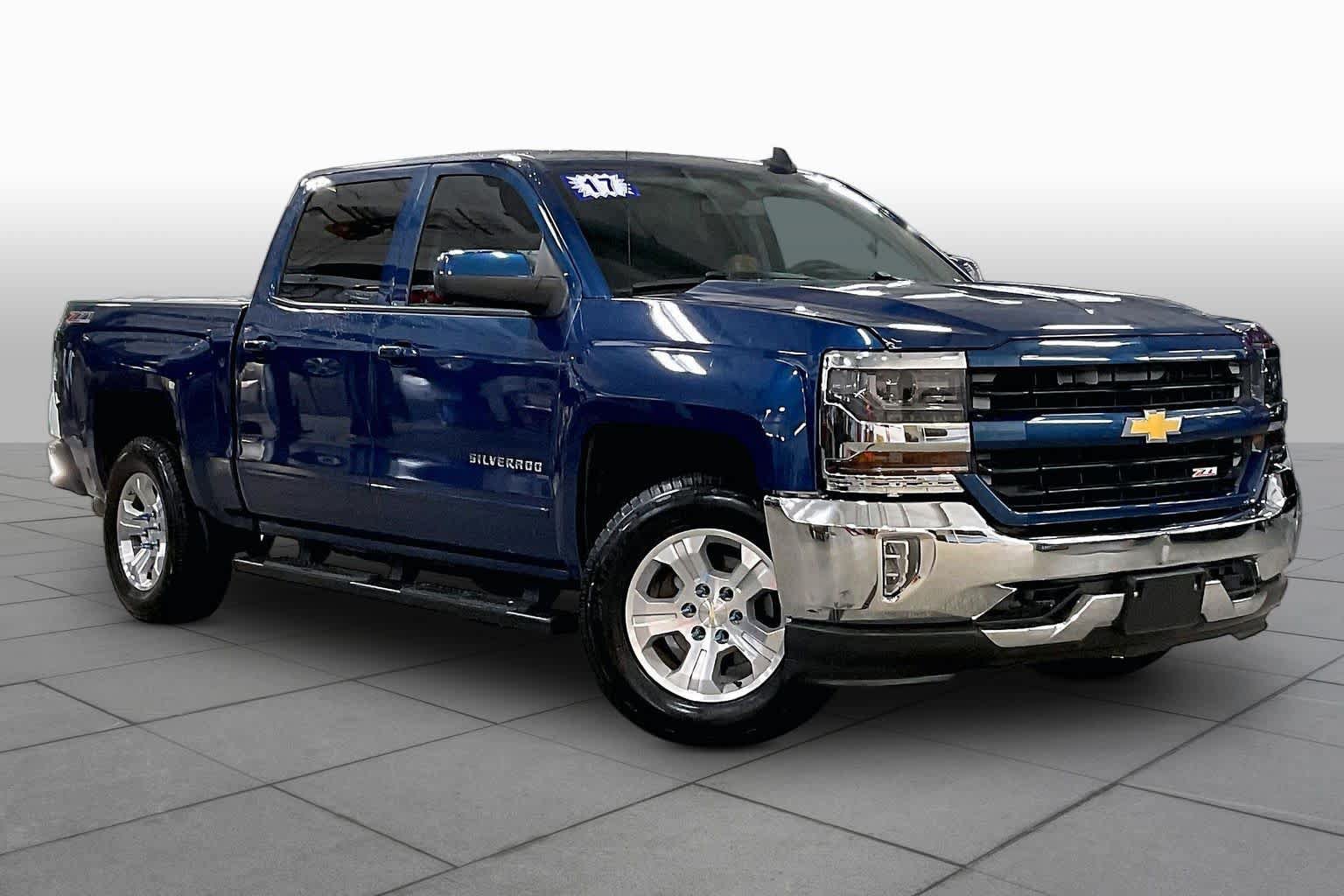 Used 2017 Chevrolet Silverado 1500 LT w/ All Star Edition AWD/4WD image 3