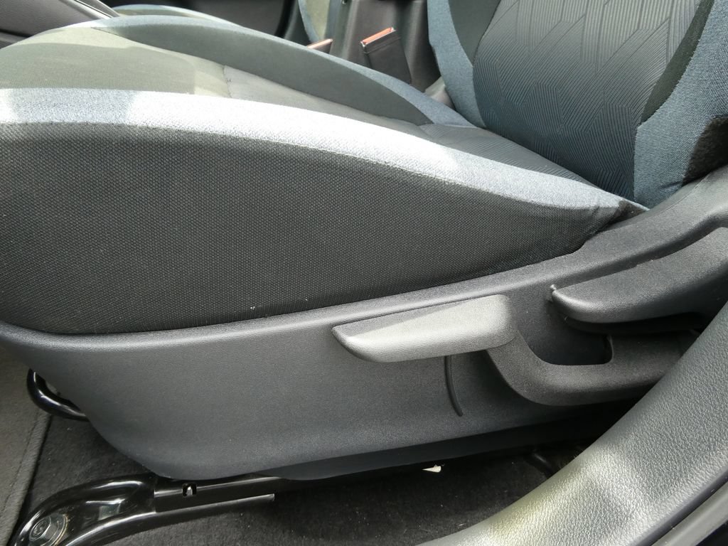 Used 2024 Nissan Versa SV w/ Trunk Package FWD image 23