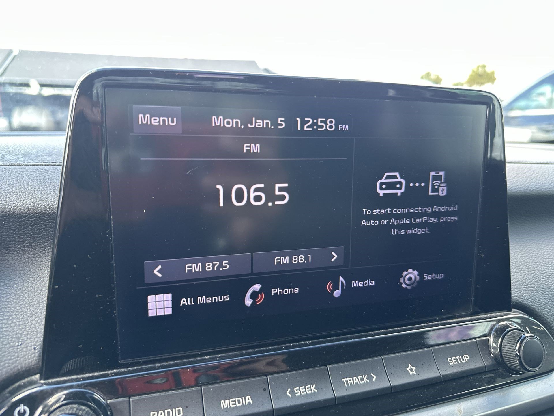 Used 2022 Kia Forte LXS image 12