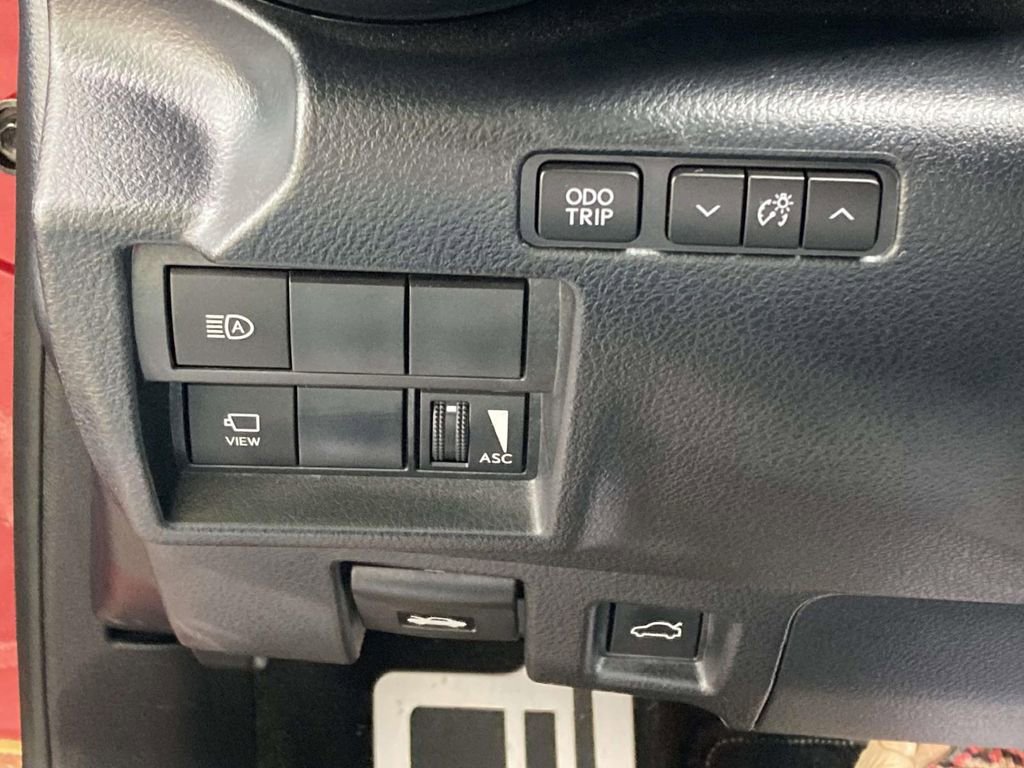 Used 2024 Lexus IS 350 F Sport w/ Navigation Package RWD image 18