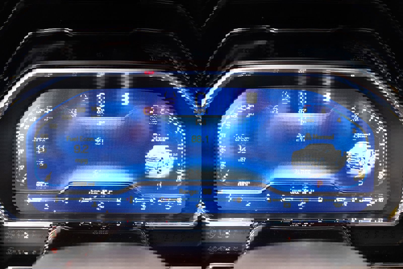 Used 2023 Chevrolet Silverado 1500 High Country w/ Technology Package image 5