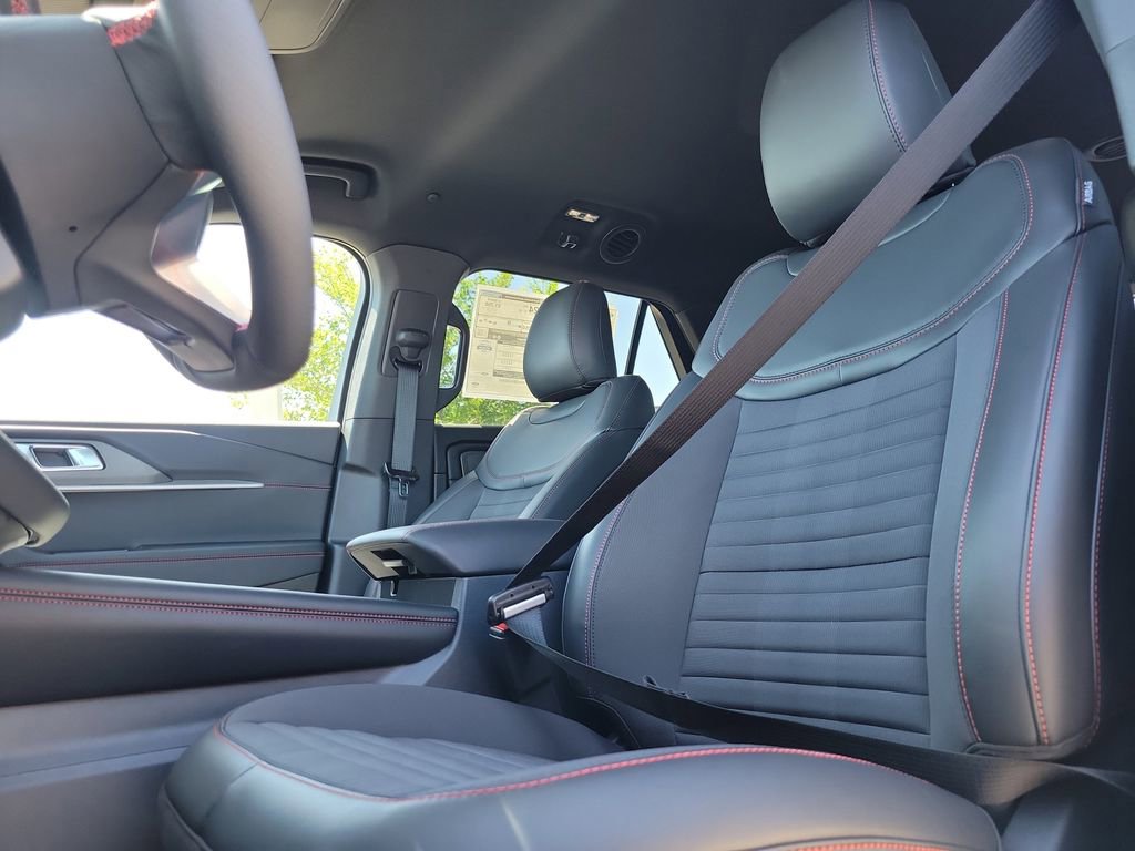 New 2026 Ford Explorer ST-Line image 17