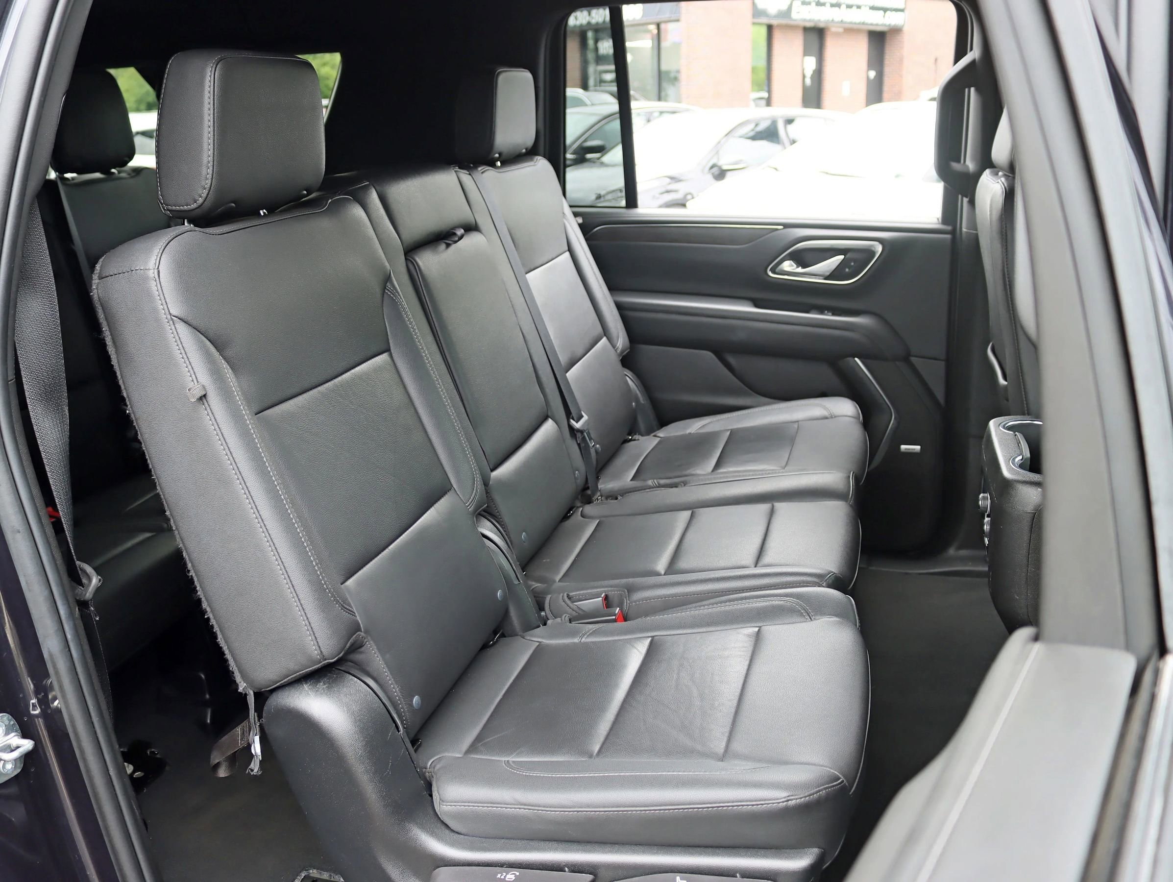 Used 2023 Chevrolet Suburban LT AWD/4WD image 30