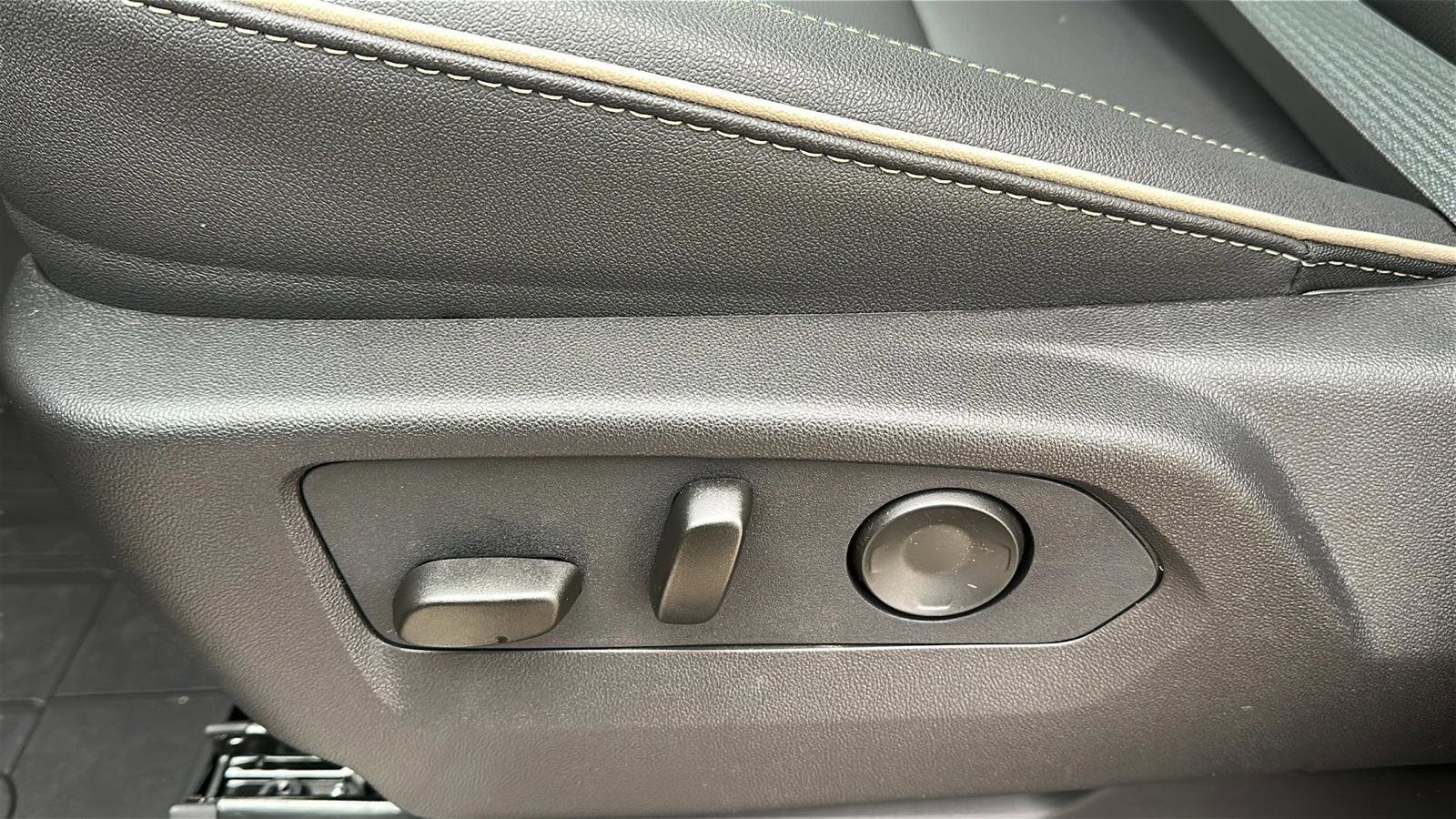 New 2026 Chevrolet Tahoe Premier image 18