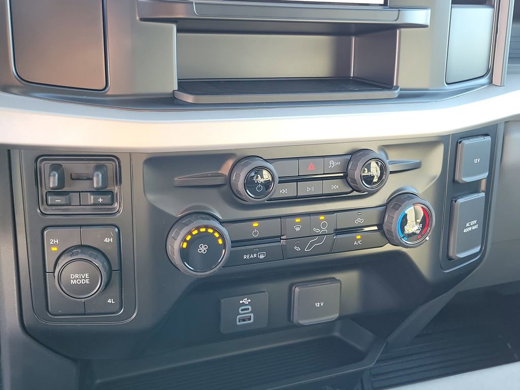 New 2026 Ford F450 XL image 29