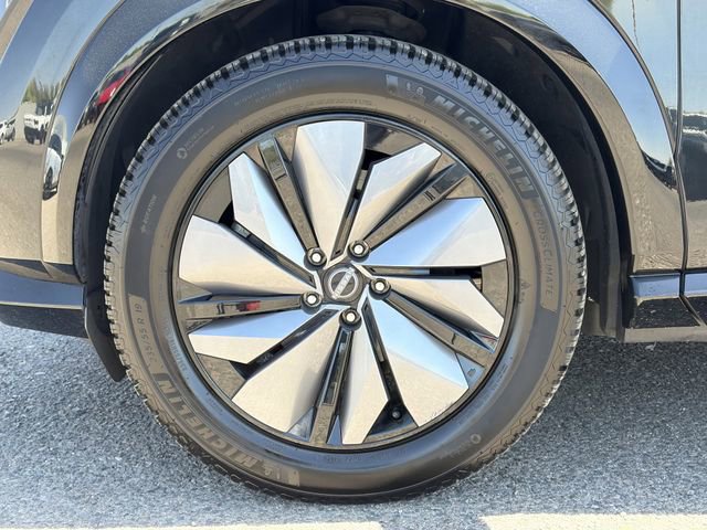 Used 2023 Nissan Ariya FWD image 32