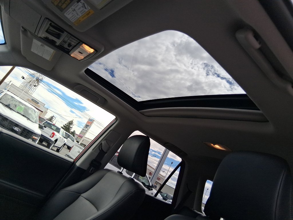 Used 2022 Toyota 4Runner SR5 Premium w/ Moonroof Package image 19