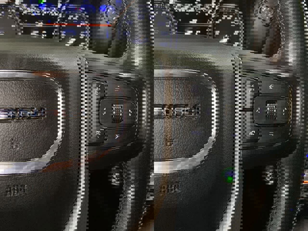 Used 2020 GMC Sierra 1500 Denali w/ Denali Ultimate Package image 21