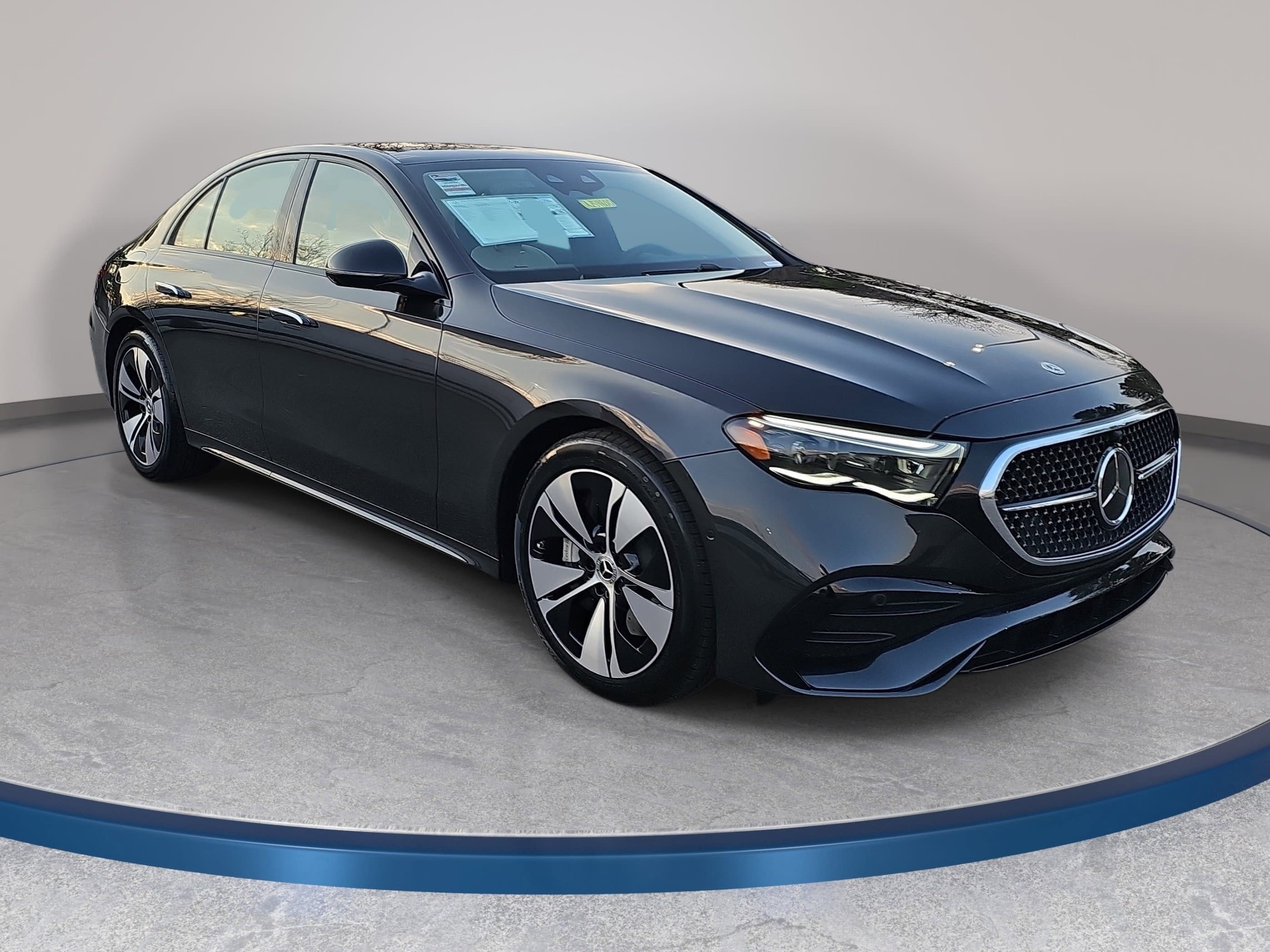 New 2026 Mercedes-Benz E 450 4MATIC Sedan image 3