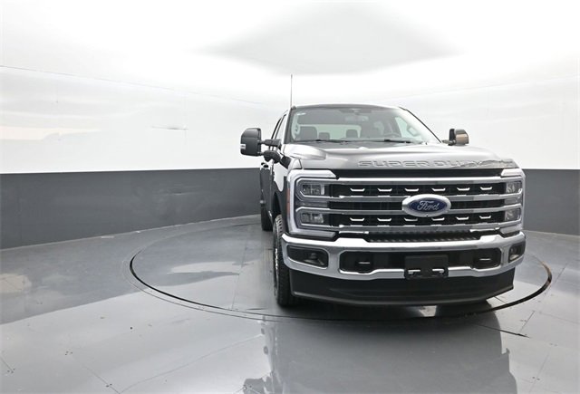 New 2026 Ford F250 Lariat image 2