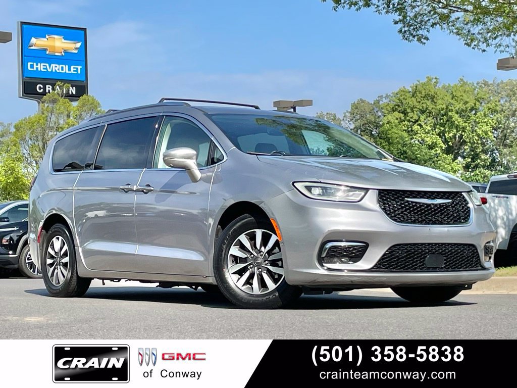 Used 2021 Chrysler Pacifica Touring-L