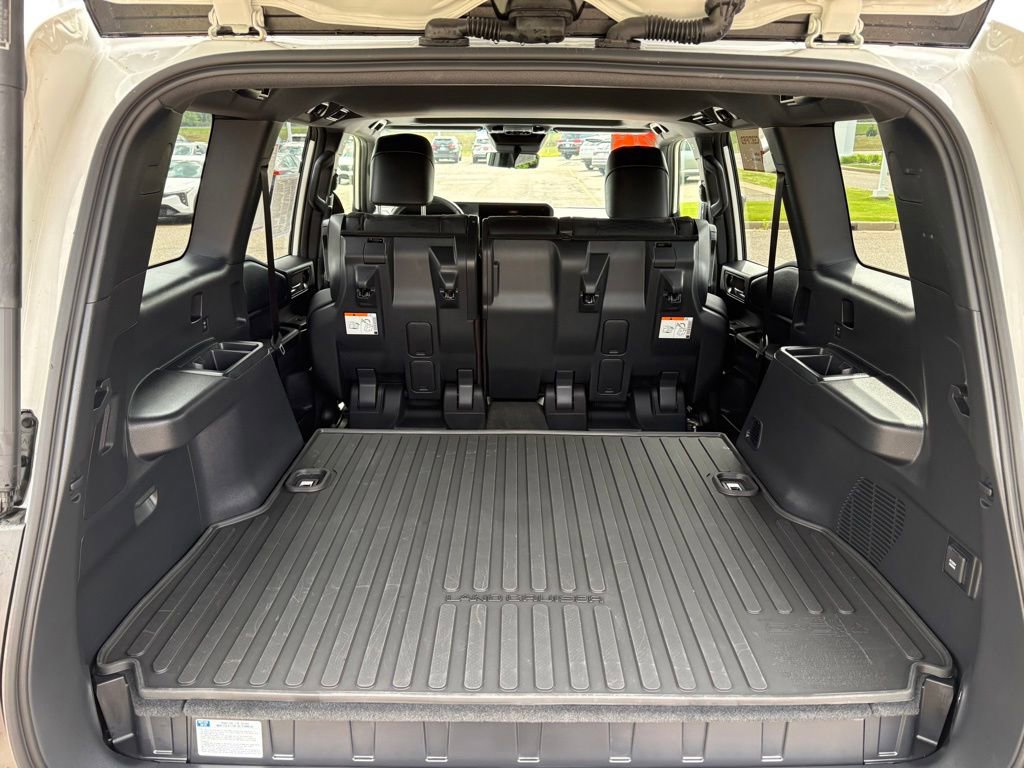 Certified 2026 Toyota Land Cruiser w/ Premium Package AWD/4WD image 7