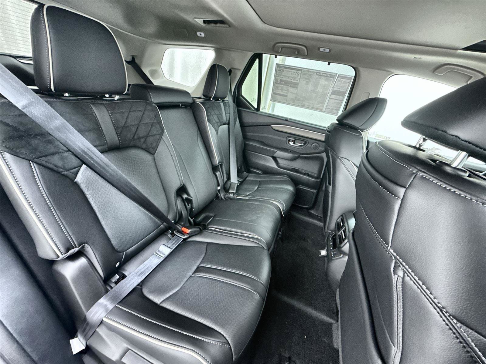 New 2026 Honda Pilot Elite image 31