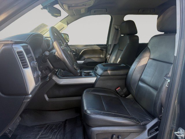 Used 2017 Chevrolet Silverado 1500 LTZ Z71 w/ LTZ Plus Package AWD/4WD image 12