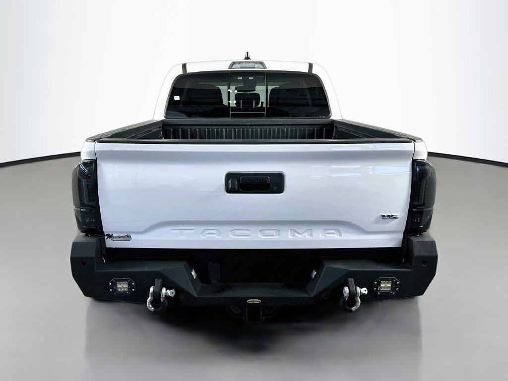 Used 2021 Toyota Tacoma SR5 RWD image 6