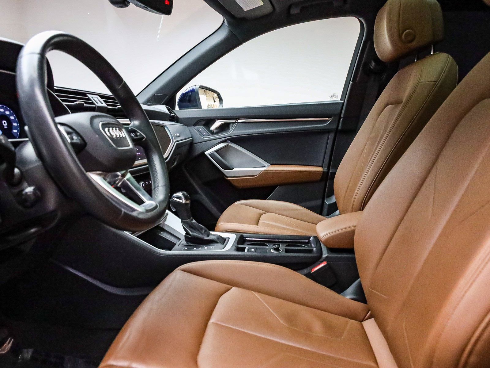 Certified 2022 Audi Q3 2.0T Premium w/ Convenience Package image 19