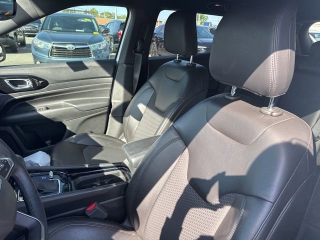 Used 2022 Jeep Compass Altitude w/ Convenience Group AWD/4WD image 12