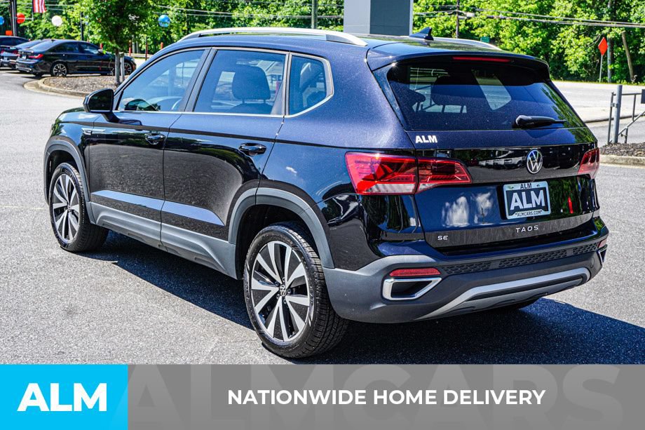 Used 2024 Volkswagen Taos SE FWD image 4
