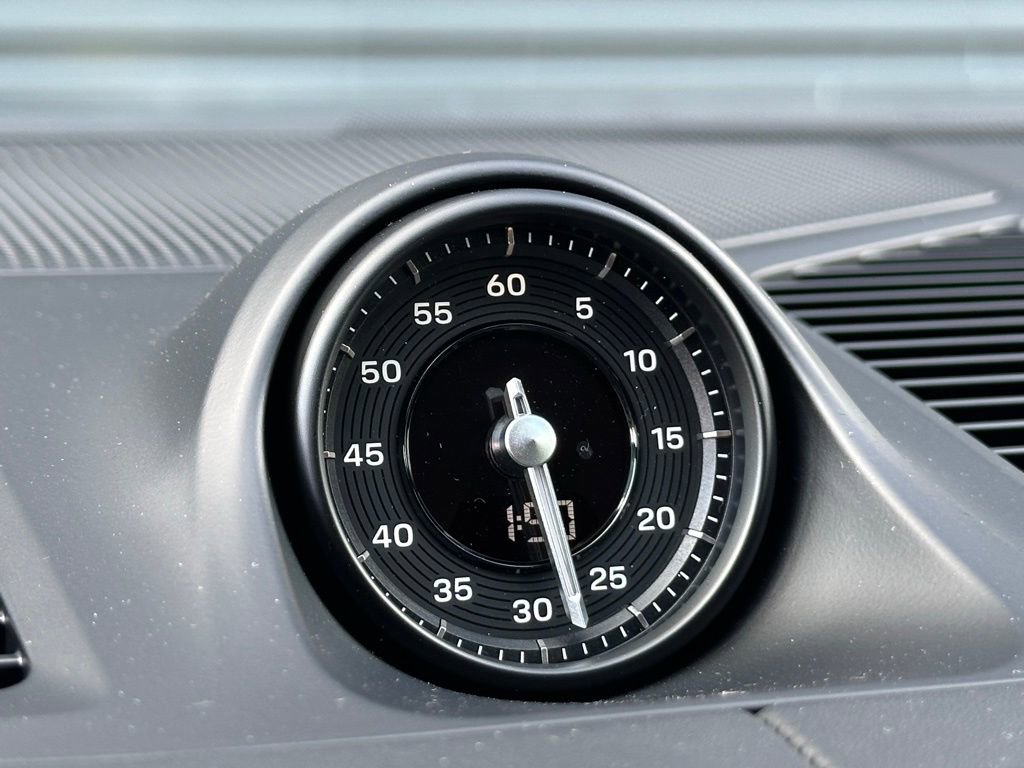 Used 2025 Porsche Cayenne S image 29