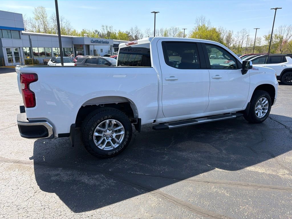Certified 2023 Chevrolet Silverado 1500 LT w/ Z71 Off-Road Package AWD/4WD image 3