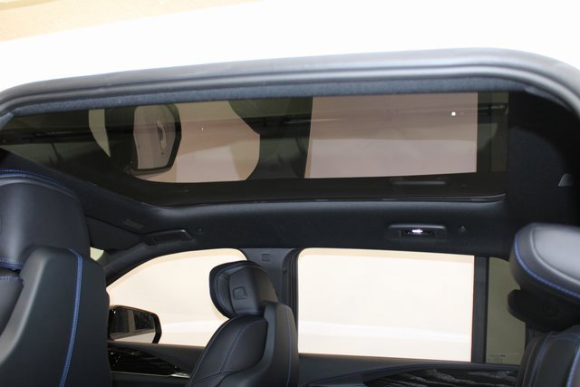 New 2025 Cadillac Escalade IQ Sport 1 w/ LPO, ONYX Package image 9