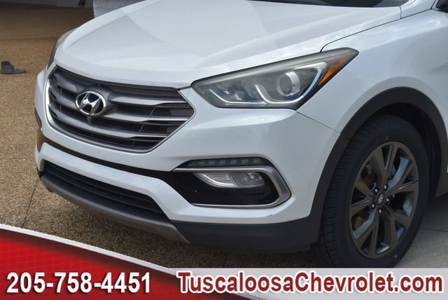 Used 2017 Hyundai Santa Fe Sport FWD image 44