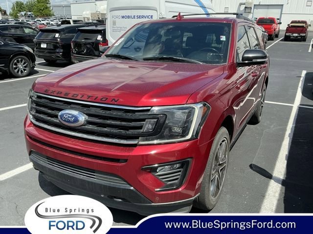 Used 2019 Ford Expedition Limited w/ Equipment Group 303A AWD/4WD image 1