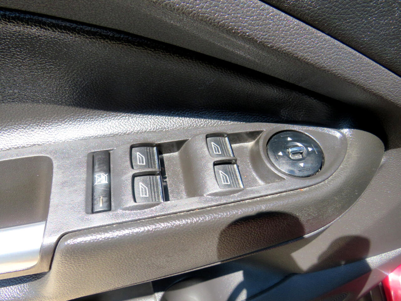 Used 2013 Ford C-MAX Energi SEL w/ Interior Protection Pkg image 10