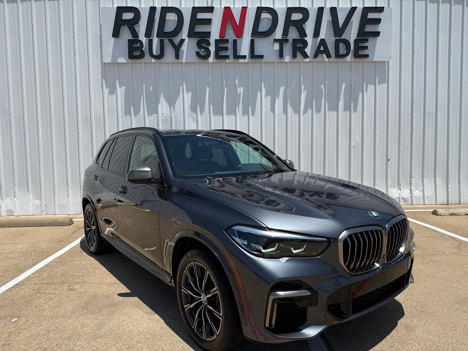 Used 2022 BMW X5 M50i w/ Premium Package AWD/4WD image 23