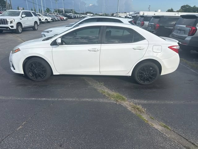 Used 2016 Toyota Corolla S Special Edition FWD image 12
