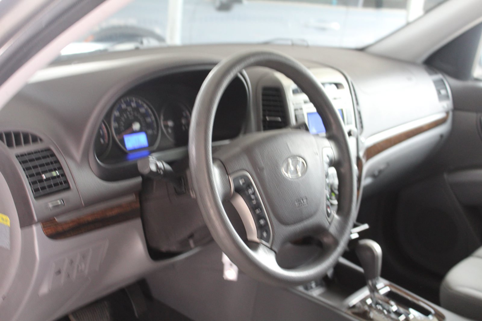 Used 2012 Hyundai Santa Fe GLS AWD/4WD image 23