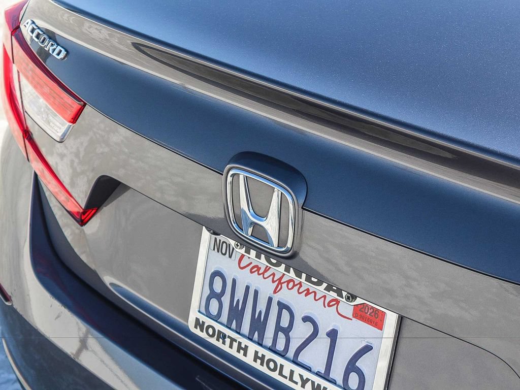 Certified 2018 Honda Accord EX image 8