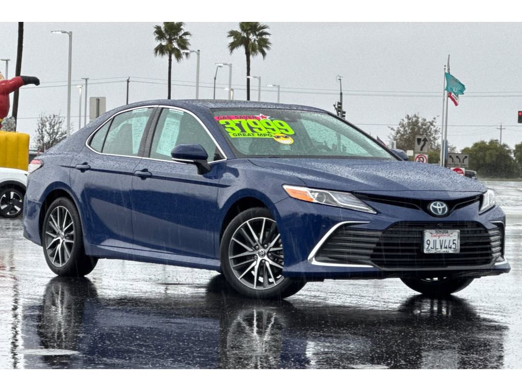 Certified 2024 Toyota Camry XLE w/ Navigation Package image 2