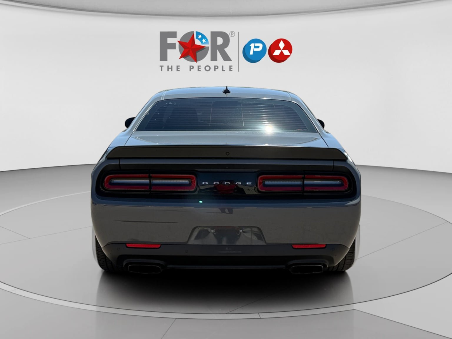Used 2019 Dodge Challenger R/T Scat Pack RWD image 4