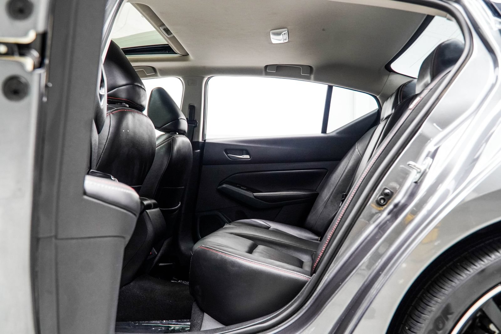 Used 2023 Nissan Altima 2.5 SR w/ SR Premium Package FWD image 38