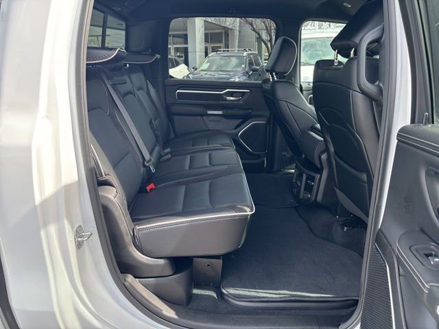 Used 2025 RAM 1500 Laramie image 30