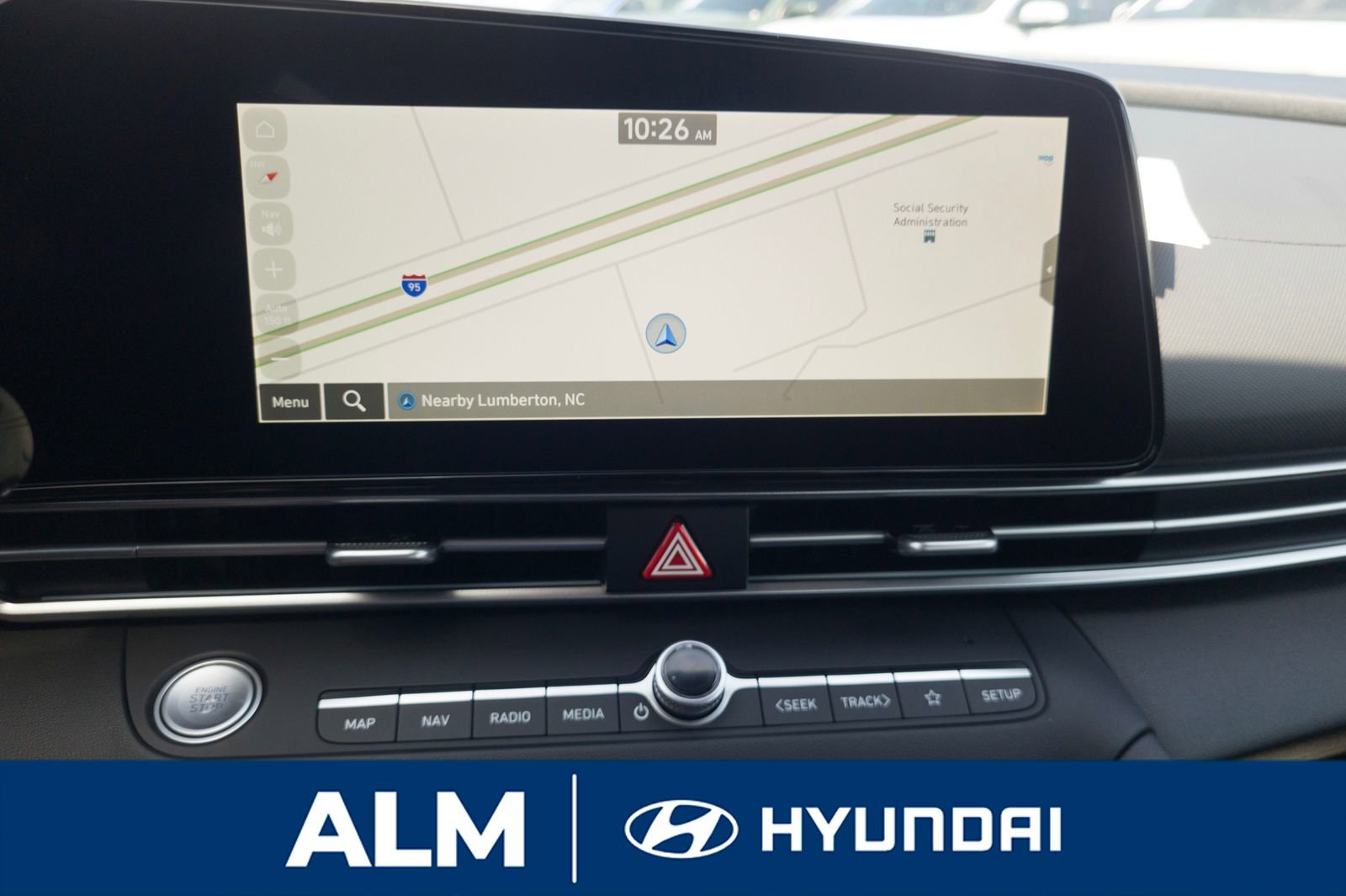 New 2025 Hyundai Elantra Limited image 21